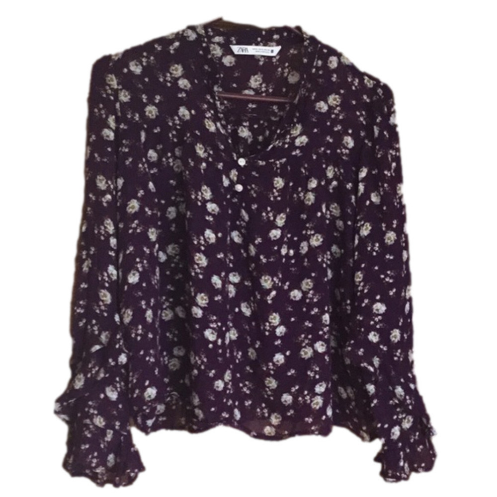 Zara purple floral top, shirt, blouse. Women’s size medium